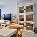 Rent4 Malaga Chill House