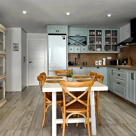 度假居 Rent4 Malaga Chill House 托雷莫利诺斯