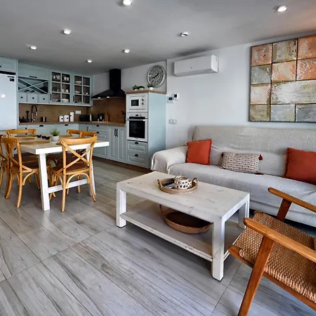 Rent4 Malaga Chill House Ferienhaus