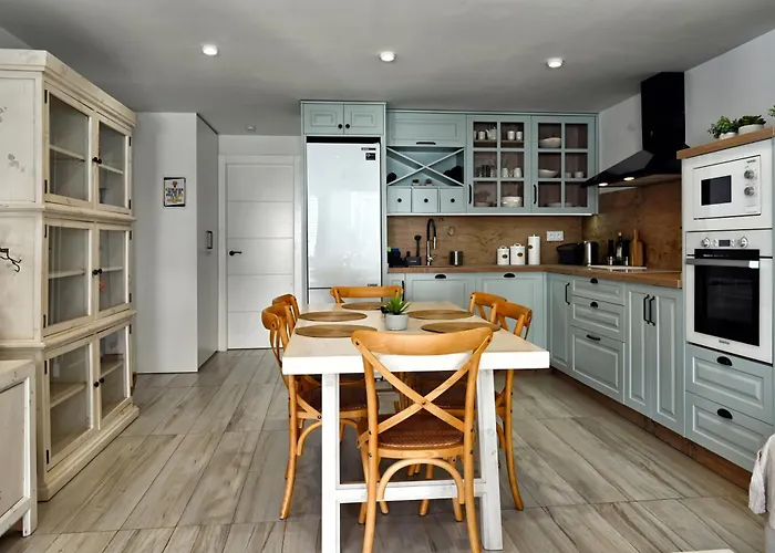 Semesterbostad Rent4 Malaga Chill House Torremolinos