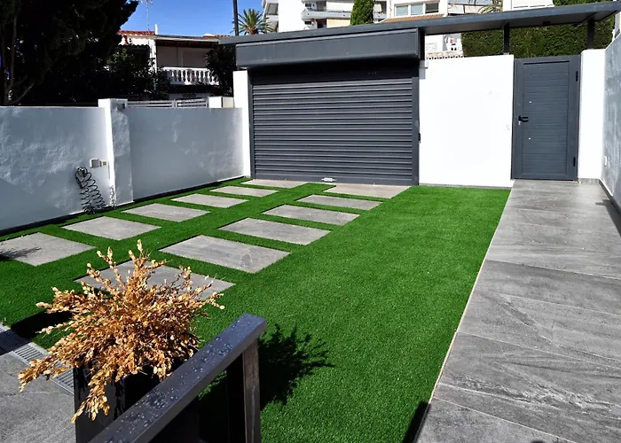 Rent4 Malaga Chill House Semesterbostad